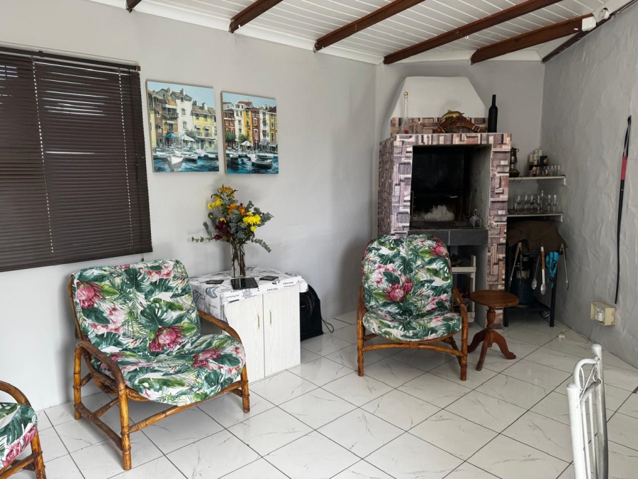 4 Bedroom Property for Sale in Aston Bay Eastern Cape